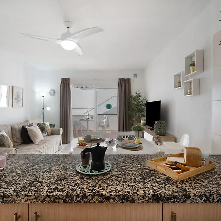 Serene Terrace And Pool